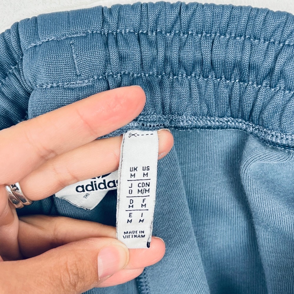 Adidas Originals Mens Teal Navy Blue‎ Colorblock Trefoil Track Pants Joggers - Picture 10 of 12